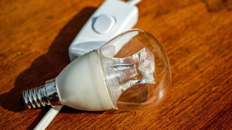 Bardo-Med Fotel Plus Sterowany Elektrycznie Zamiast Sprężyny Gazowej