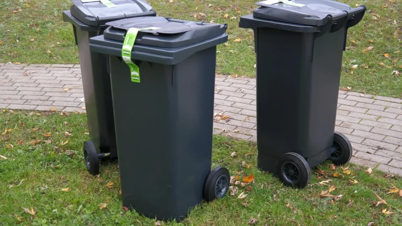 Integros Pojemnik na odpady medyczne 2L wysoki Intergos