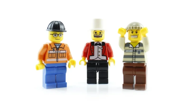 Klocki Dienesa. Materiał do rozwoju logicznego myślenia