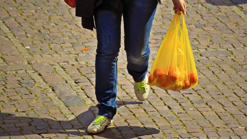 Worek Do Zbiórki Moczu Na Nogę Mocowany Z Zaworem T Zarys 500Ml