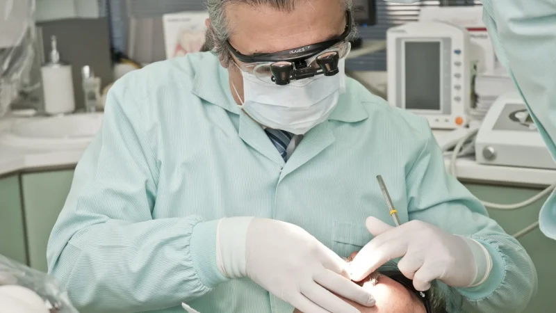 Twój stomatolog w Lubinie — DIAMANTE CLINICA